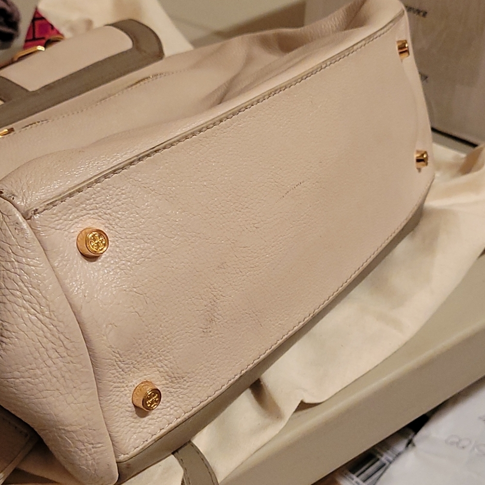 Tory Burch Leather Hand / Crossbody bag 1221 - Picture 8 of 11